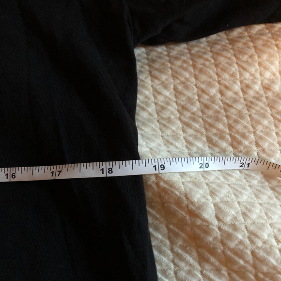 LOOTCRATE WOMEN'S CAT TEE - Picture 4 of 4